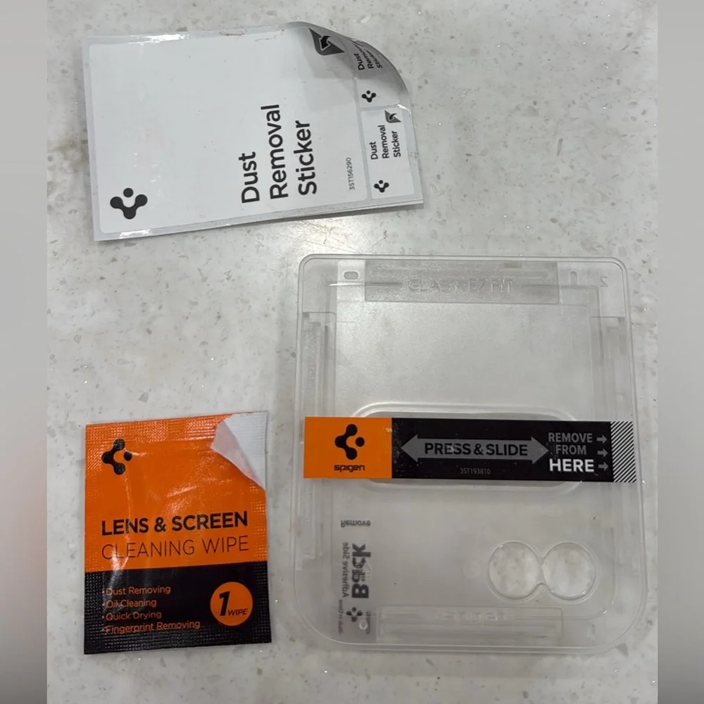 Samsung Z Flip 7 Front Screen Protector Kit